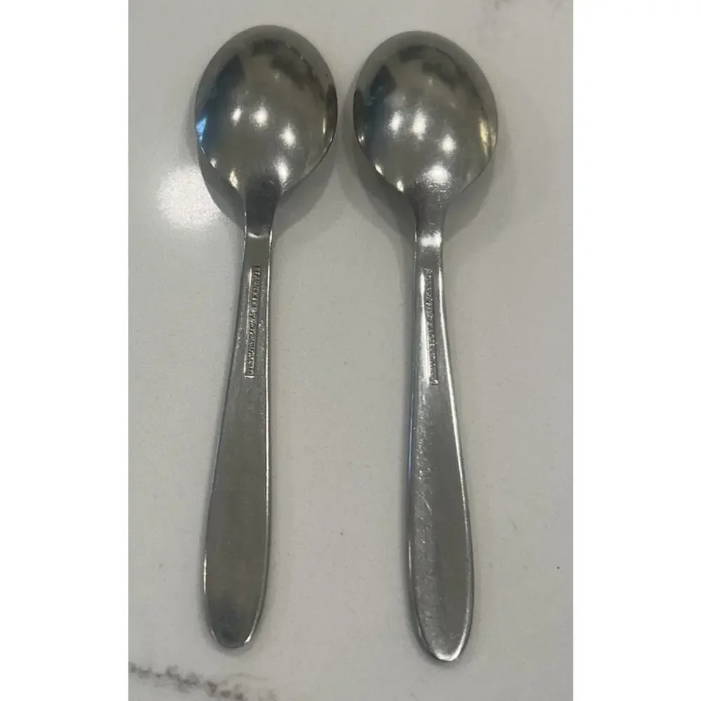 Vtg International CREATION set 2 Dessert‎ Spoons Stainless Replacement Flatware